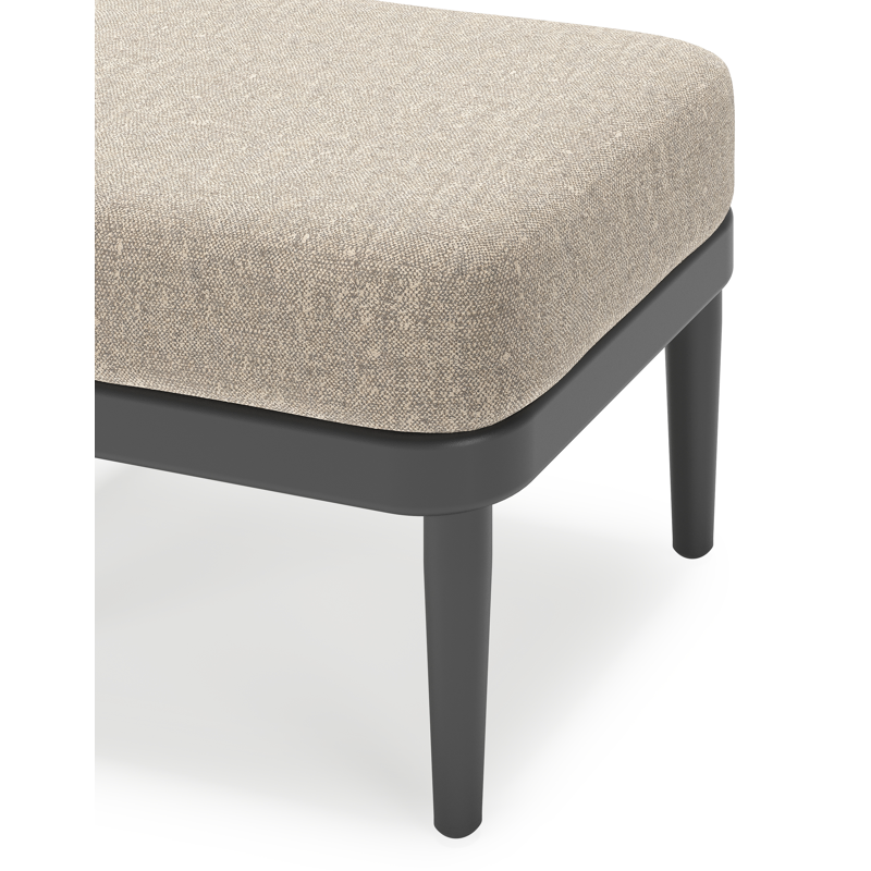 Orso poef in zwart aluminium met Chartres Pewter all weather sunbrella® luxe kussen