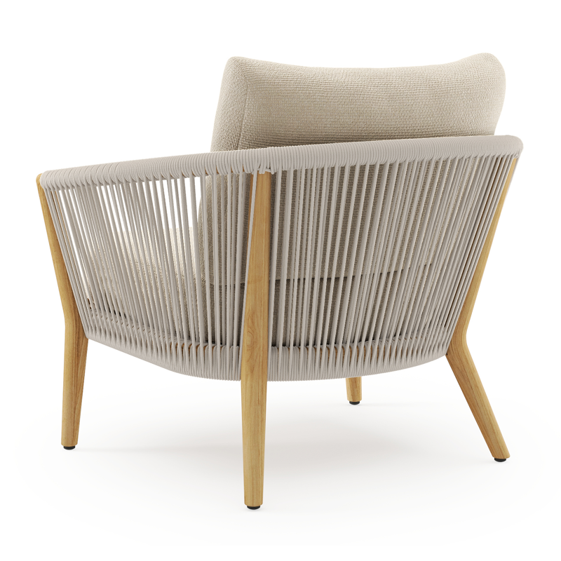 Orso loungestoel in teak en beige verticaal geweven ronde rope met Althea Chalk all weather cosytica kussen