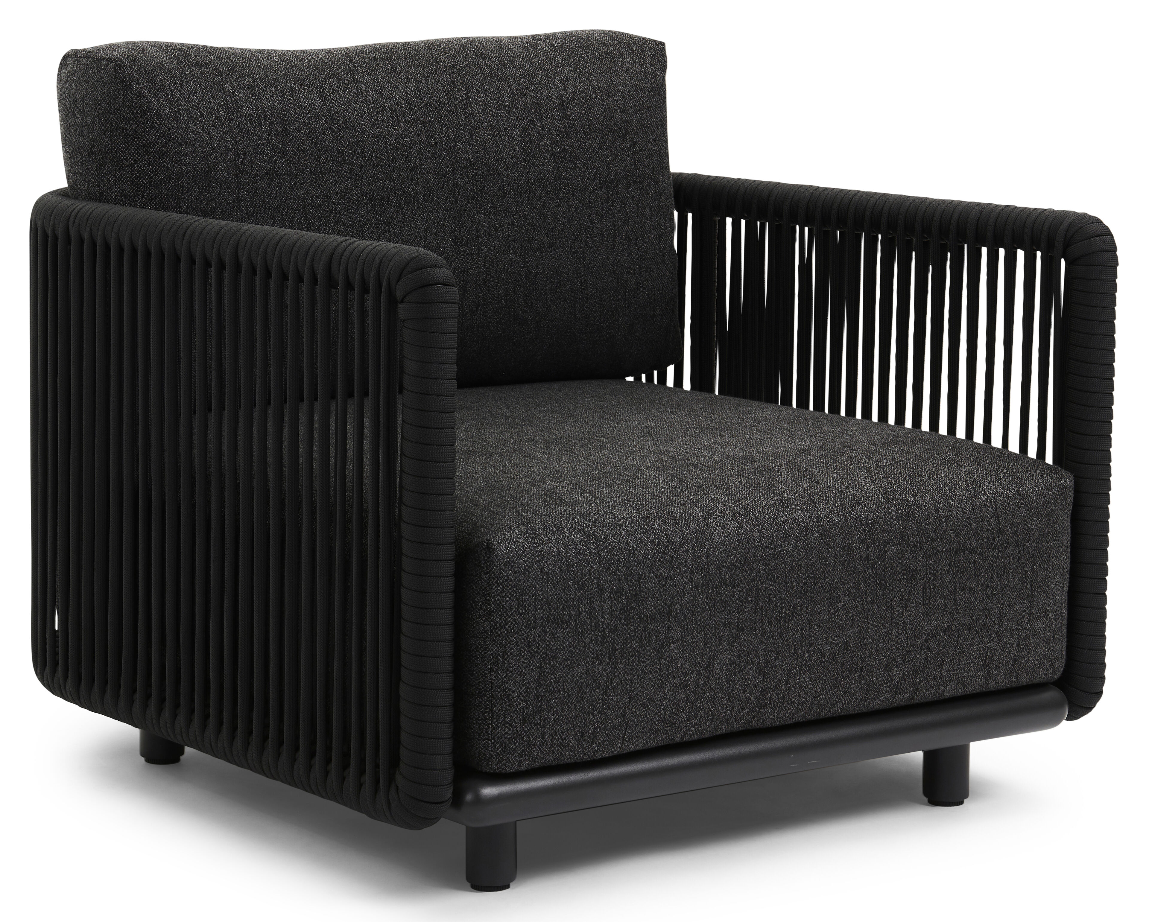 Organo loungestoel 1-zit in zwart aluminium en zwart verticaal geweven luxe vlakke rope met chartres sooty all weather sunbrella® luxe kussen