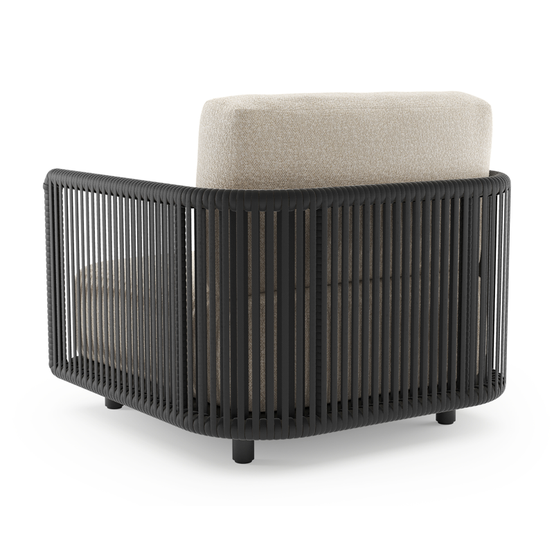 Organo loungestoel in zwart aluminium en zwart verticaal geweven luxe vlakke rope met marbella ecru all weather Cosytica kussen