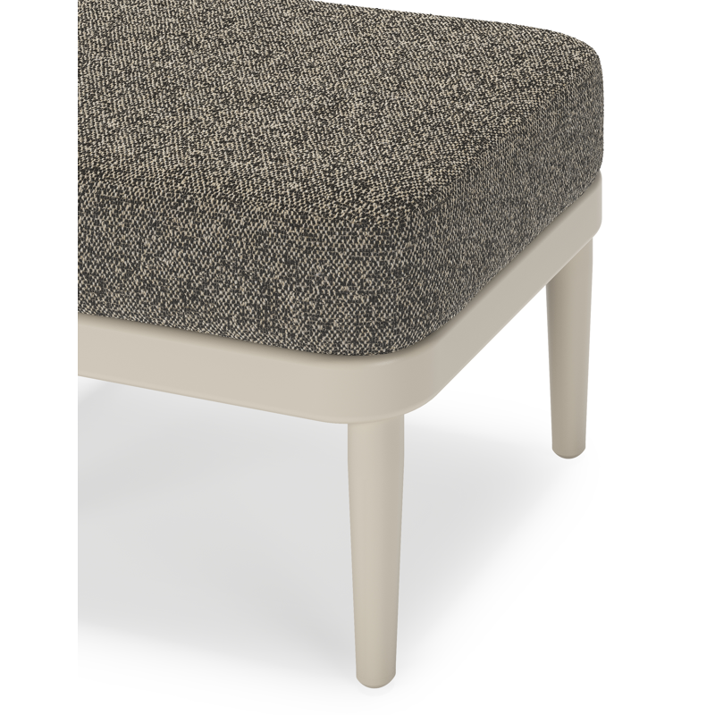 Orso poef in beige aluminium met Marbella Tunder all weather cosytica kussen