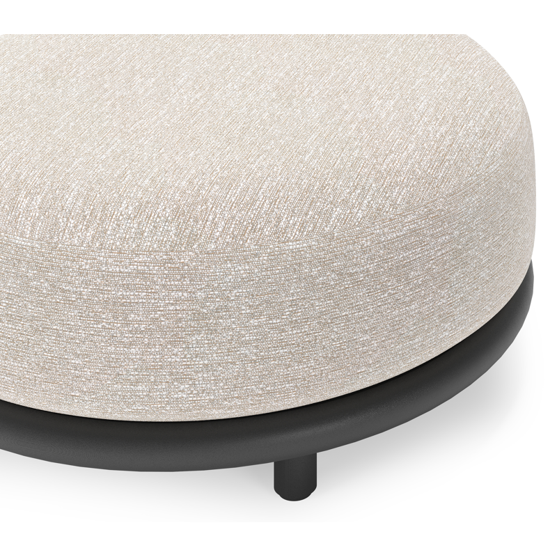 Lomano poef in zwart aluminium en beige verticaal geweven luxe vlakke rope met Tundra Sand all weather sunbrellaÂ® luxe