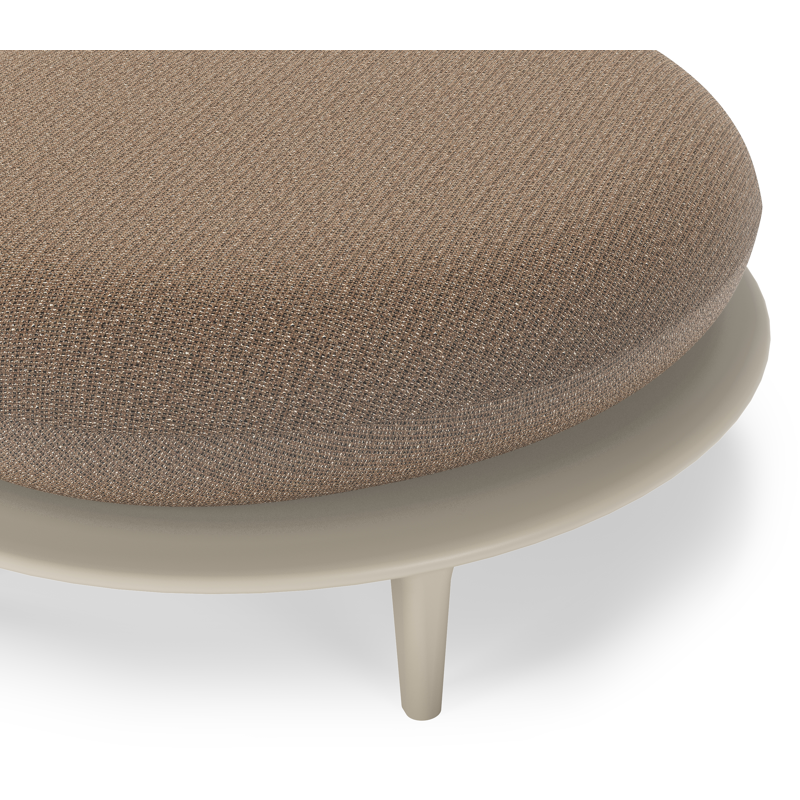 Bomero poef in beige aluminium met firenze bamboe all weather solica kussen