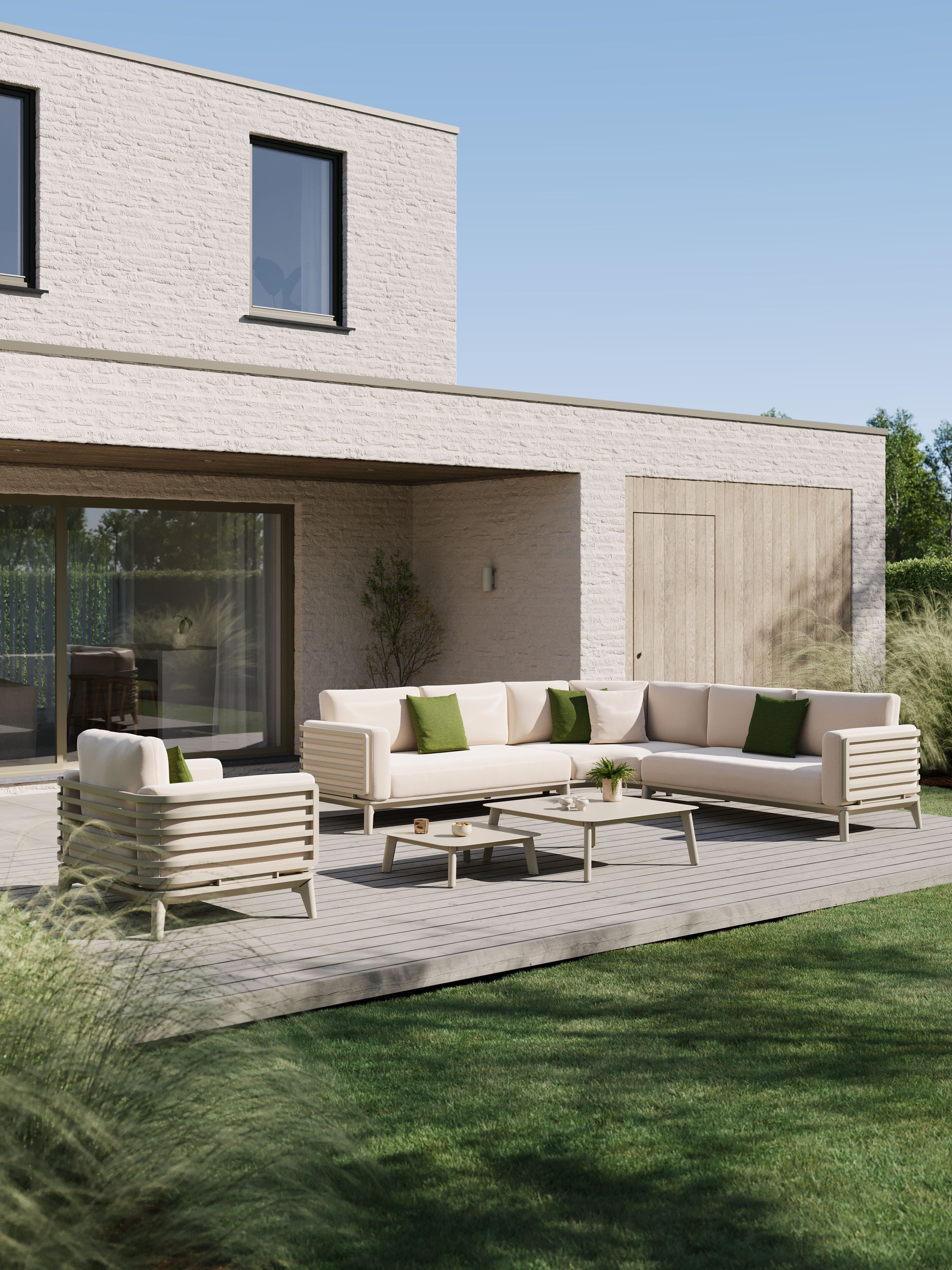 Mosa loungehoek in beige aluminium met natte linen chalk All Weather Sunbrella® kussens en loungetafel