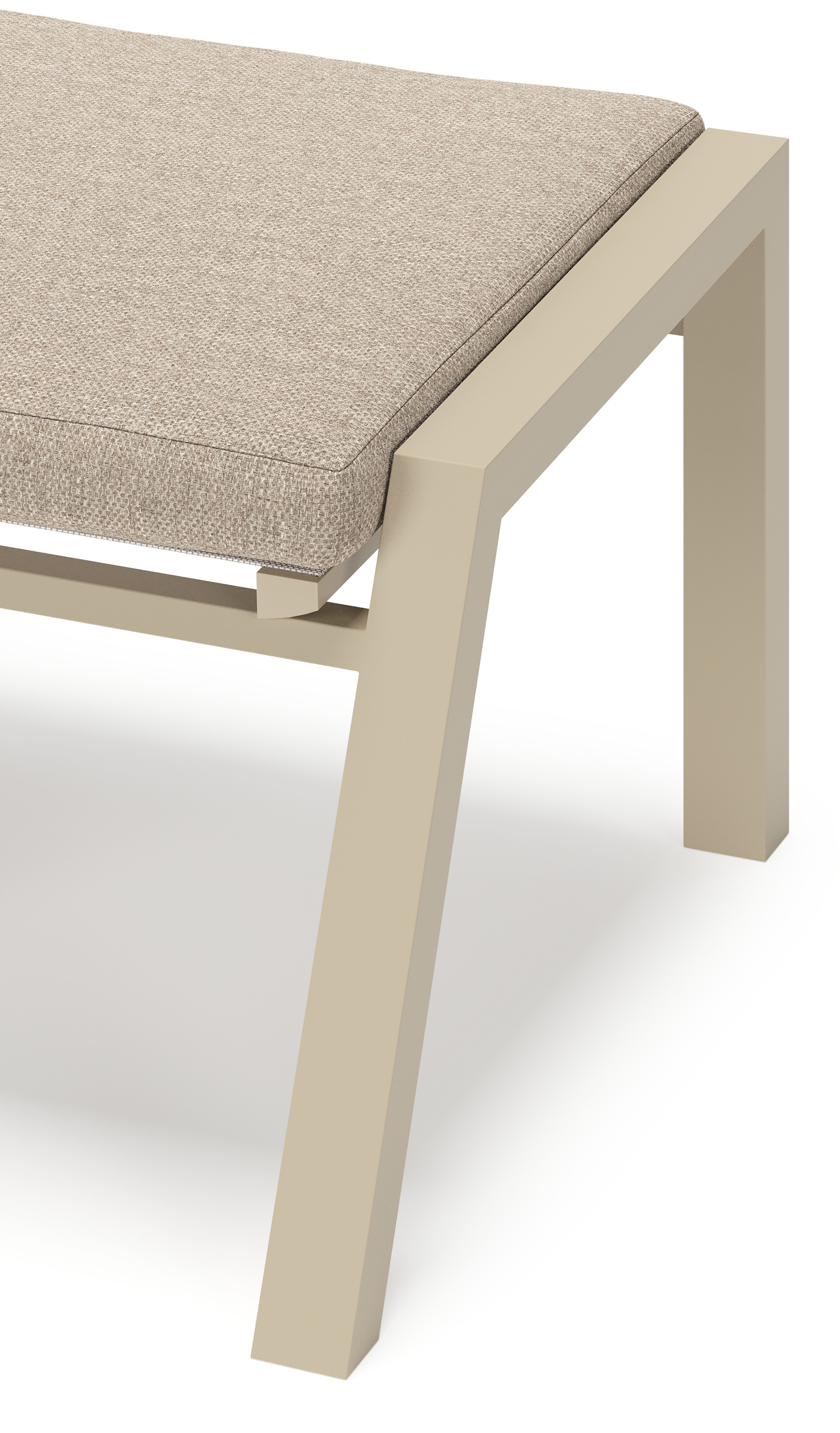 Pouf Prato en aluminium beige et   et coussins en weather+ softtouch rustic