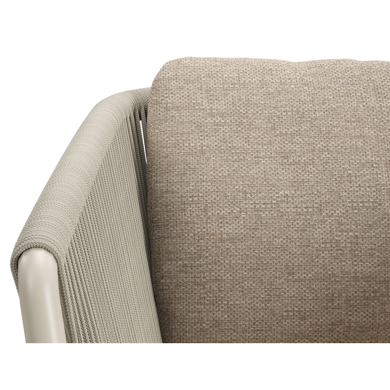 Gerona stapelbare tuinstoel in beige aluminium en beige verticaal geweven ronde rope met kussen in Rustic Weather+ Softtouch