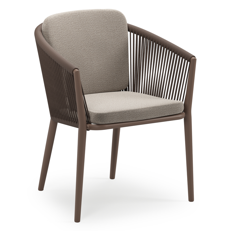 Orso stapelbare tuinstoel in taupe aluminium en taupe verticaal geweven ronde rope met stoelkussen in All Weather Sunbrella® Luxe Savane Coconut