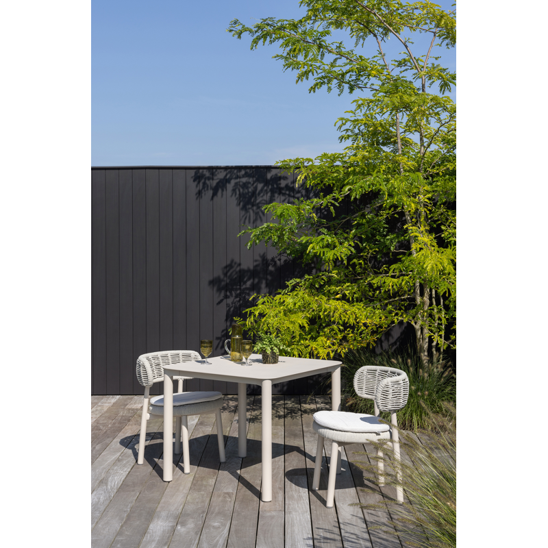 Orso tuintafel afgerond vierkant in beige aluminium - L 90 x B 90 x H 75 cm