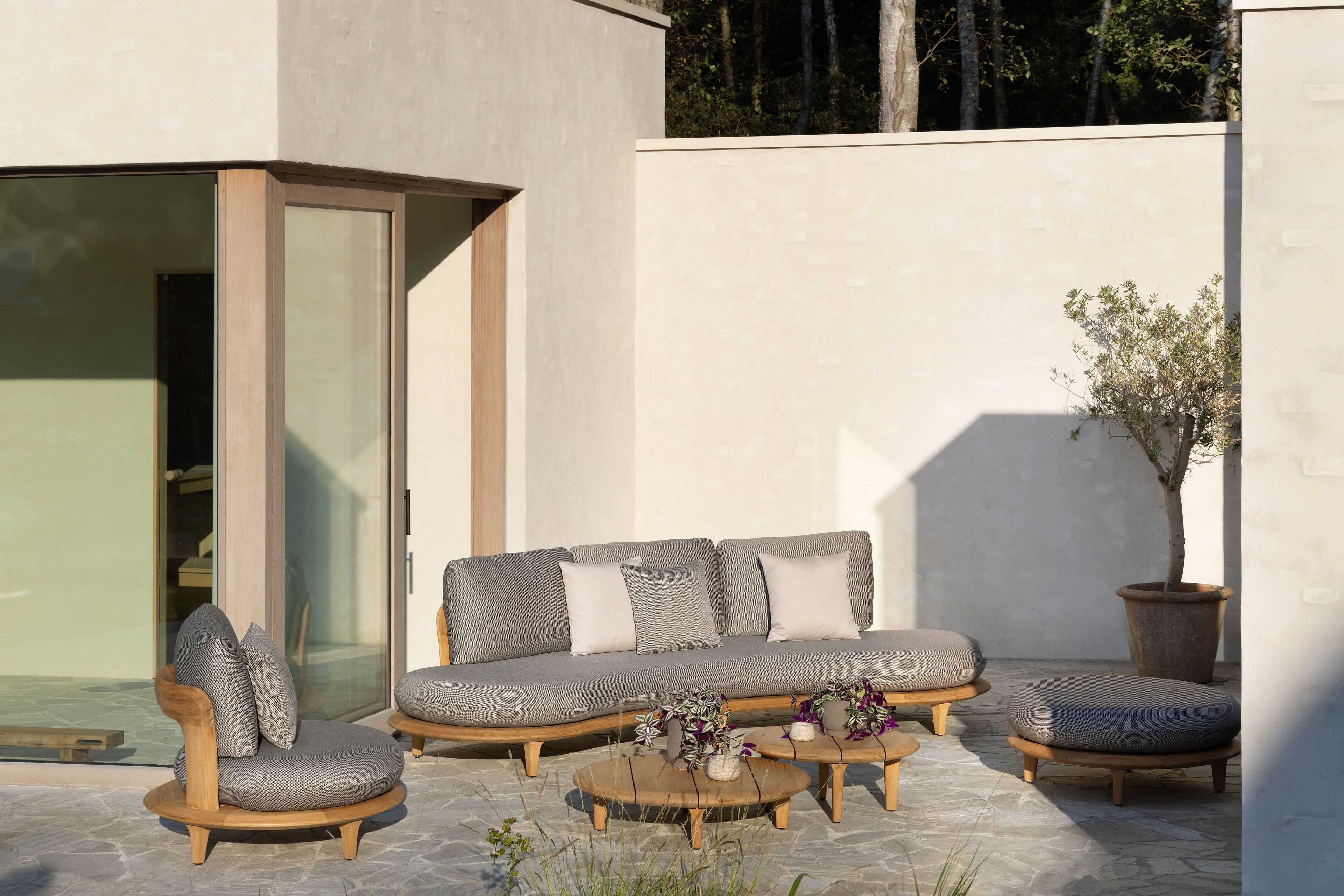 Canape de jardin Bomero en teck et coussins en all weather solica firenze earth