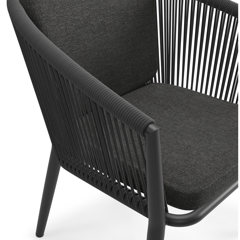 Chaise de jardin Orso in aluminium noir et corde tissée verticalement noir avec coussin en chartres sooty all weather sunbrella® luxe