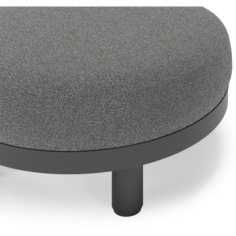 Donato lounge poef in zwart aluminium met All Weather Cosytica Catania Black kussen
