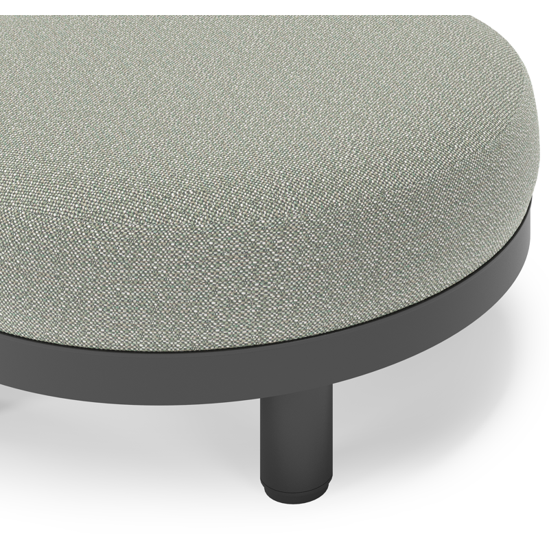 Donato lounge poef in zwart aluminium met All Weather Sunbrella® Luxe Savane Leaf kussen