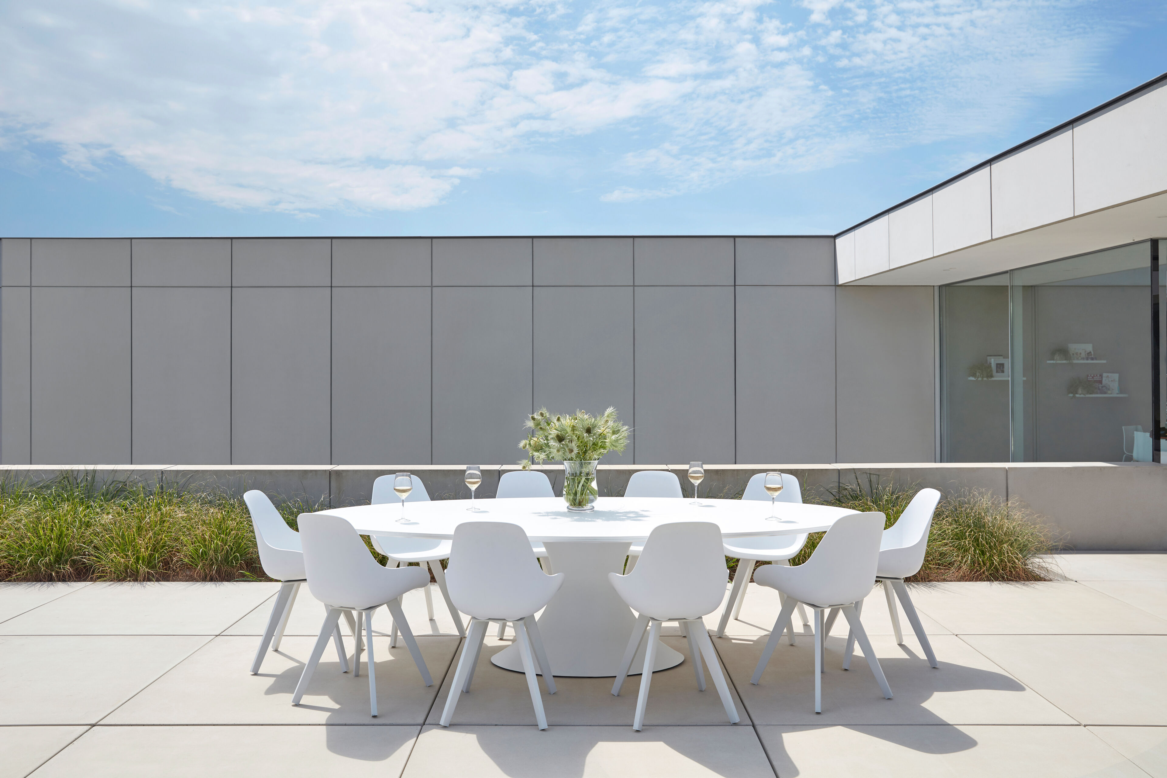 Mesa tuinstoel in wit aluminium en wit kunststof