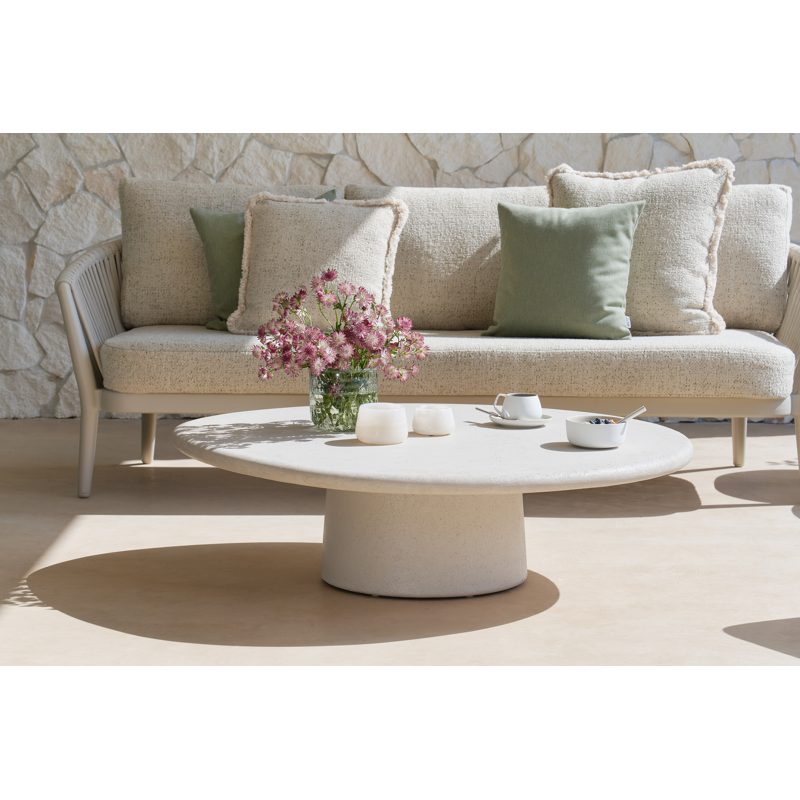 Orso loungeset in beige aluminium en beige verticaal geweven luxe vlakke rope met Lopi Marble all weather sunbrella® luxe kussen