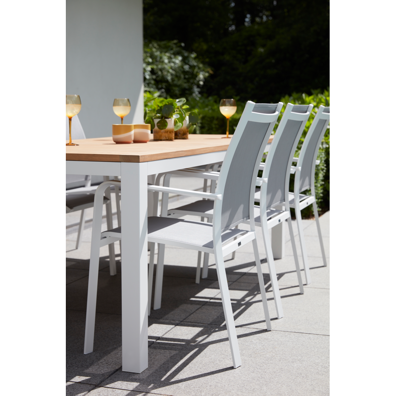 Calobra stapelbare tuinstoel in wit aluminium en grijs textilene