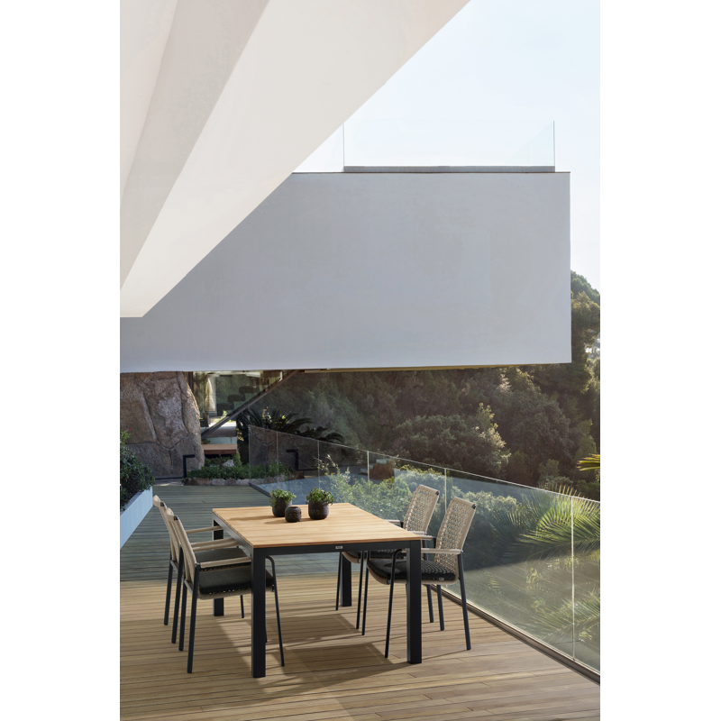 Chaise de jardin Como en aluminium noir et corde ronde tissée carrée beige