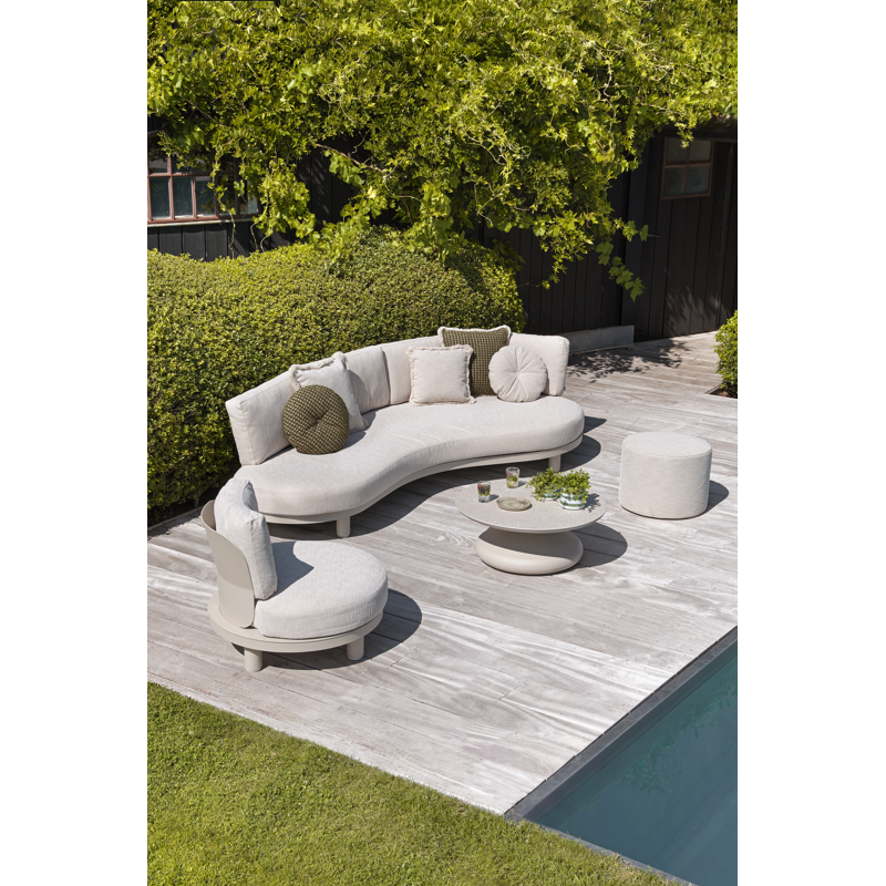 Donato loungebank in beige aluminium met natte heather beige all weather sunbrella® luxe kussen
