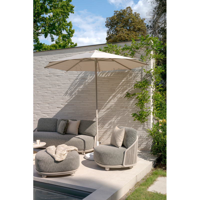 Vadelo loungebank in beige aluminium en beige verticaal geweven ronde rope met chartres pewter all weather sunbrella® luxe kussen