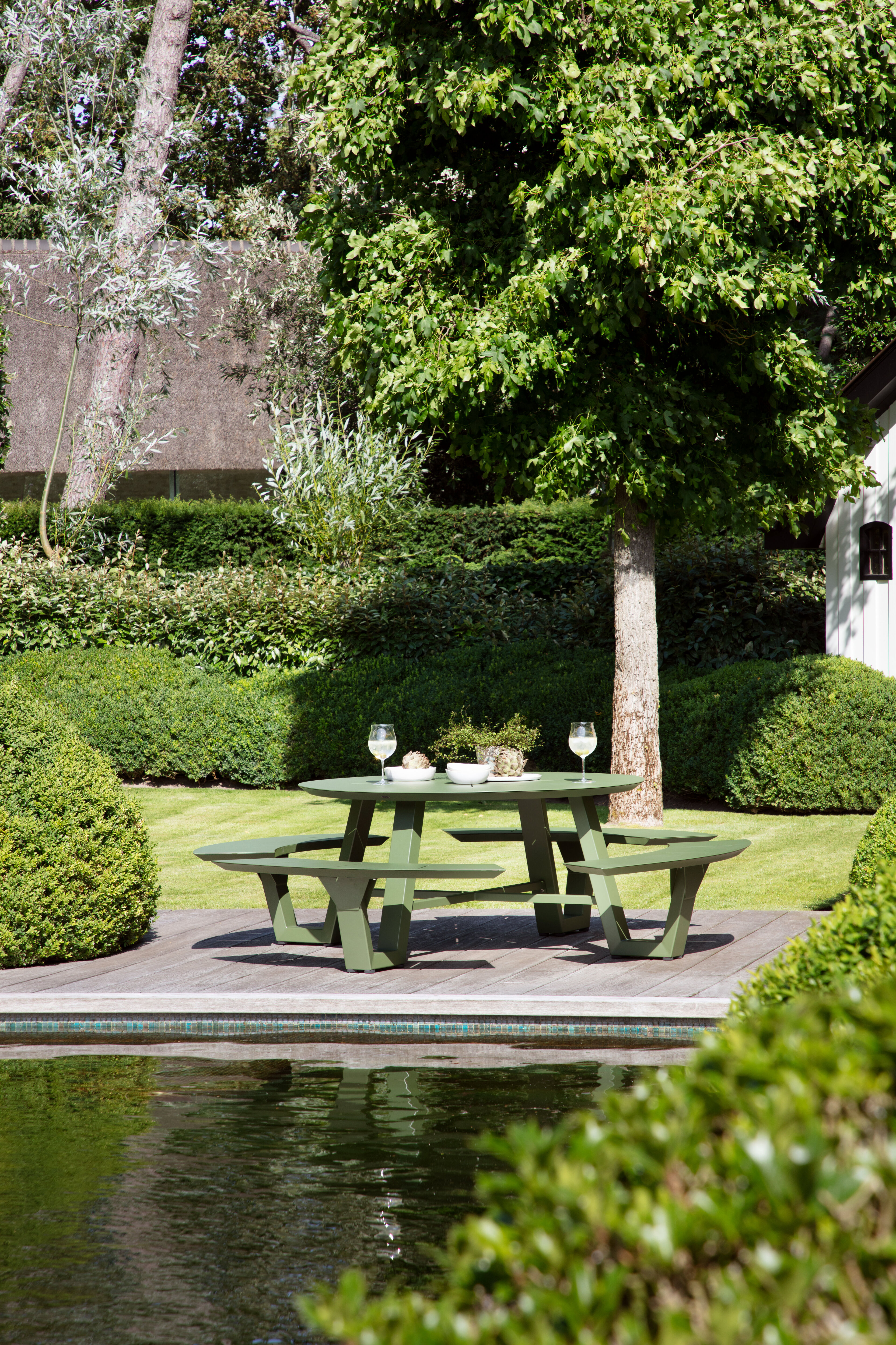 Rondino picknicktafel in groen aluminium  - Dia. 236 x - Dia. 236 x H 72 cm