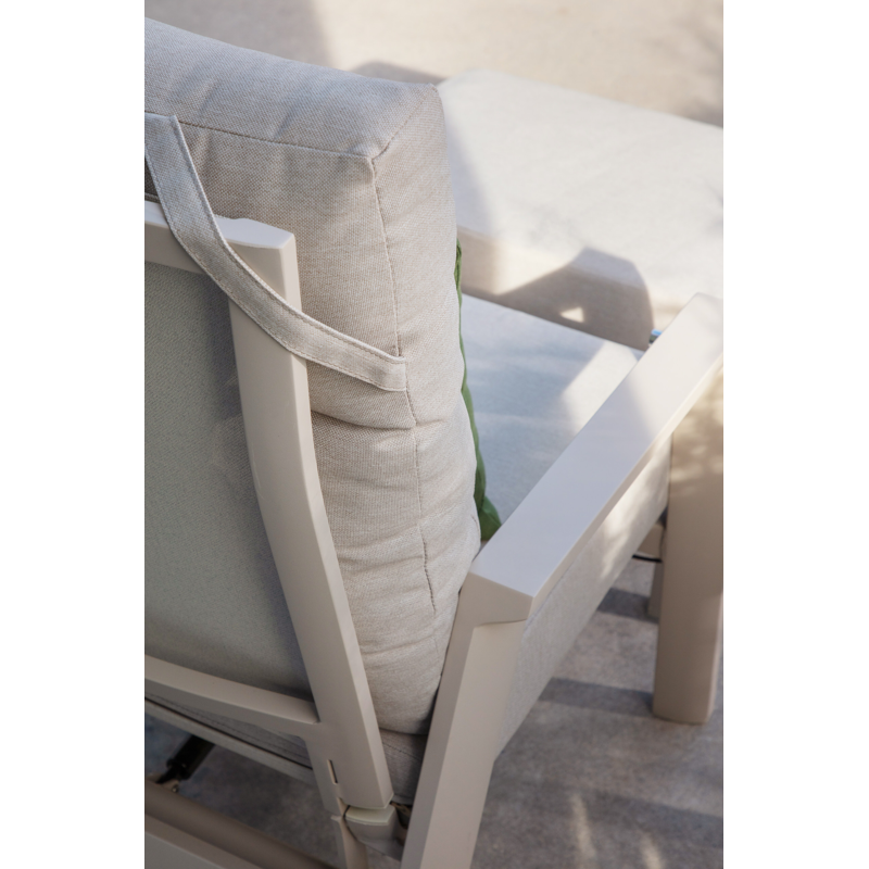 Fauteuil de jardin Mismo en aluminium beige et coussins en weather+ softtouch beige