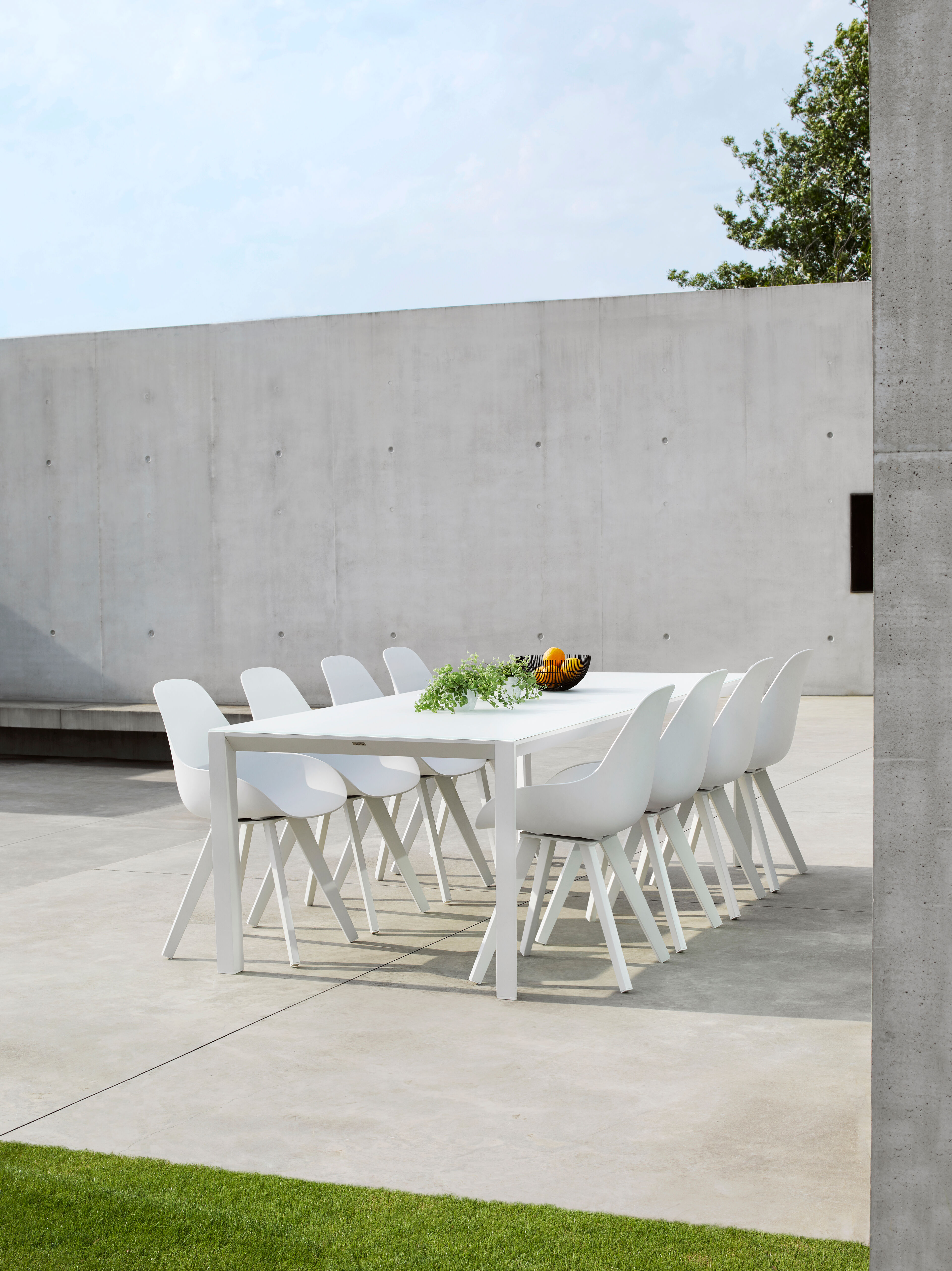 Mesa tuinstoel in wit aluminium en wit kunststof