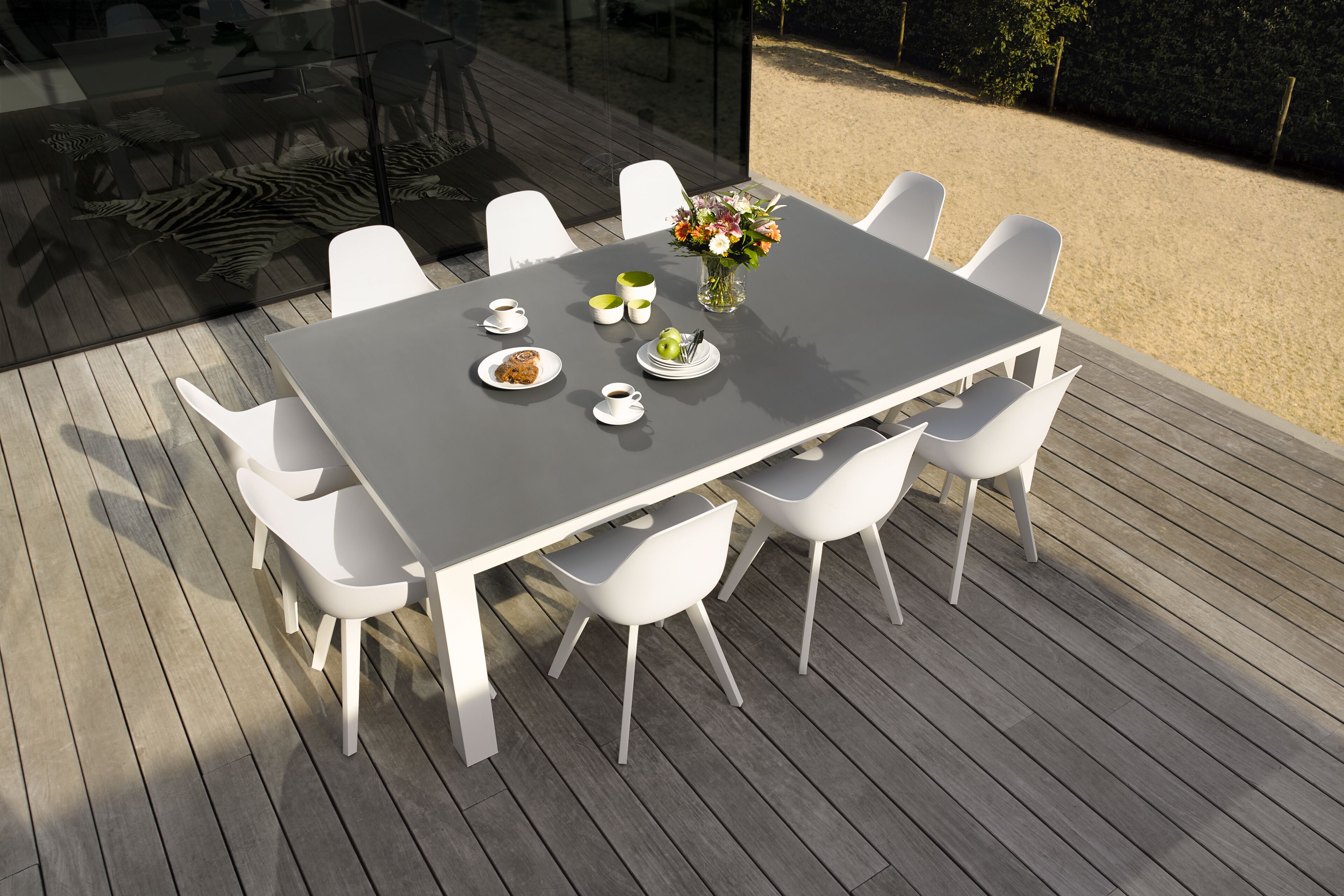 Mesa tuinstoel in wit aluminium en wit kunststof