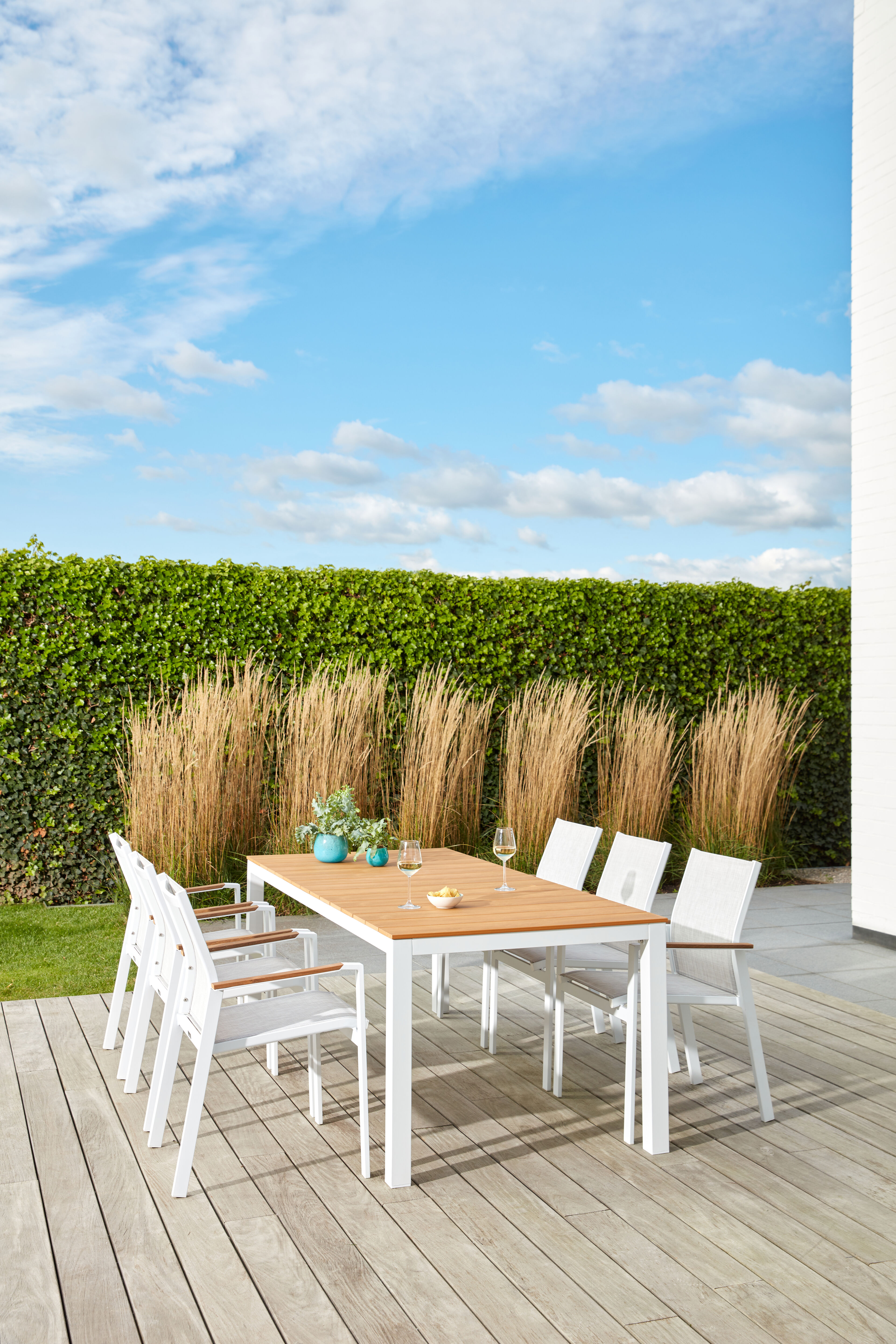 Table de jardin Toma rectangulaire en aluminium blanc et polywood - Lg. 200 x Lrg. 90 x Haut. 73 cm