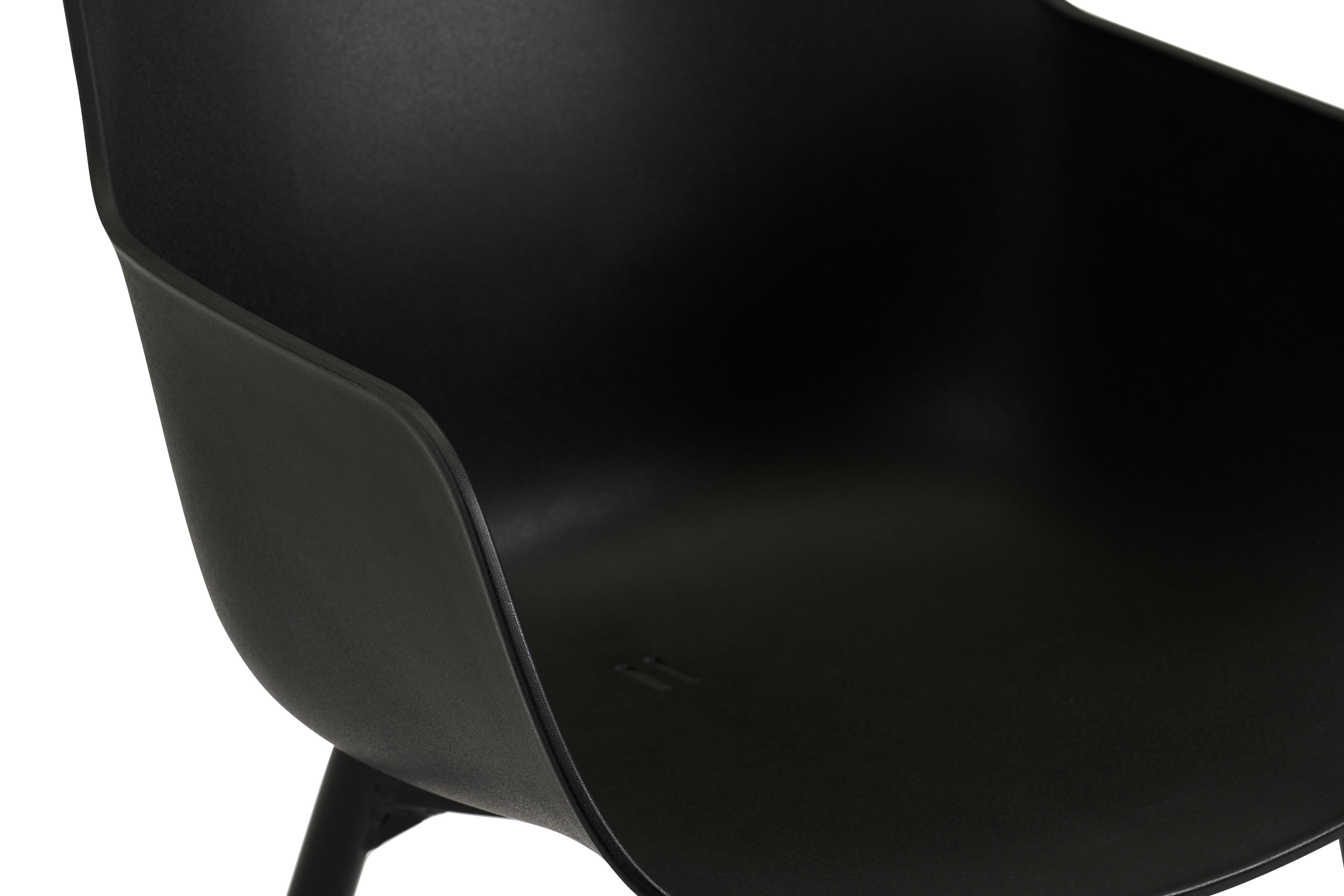 Tora tuinset in zwart aluminium en naturel polywood tafelblad met 4 Paco tuinstoelen