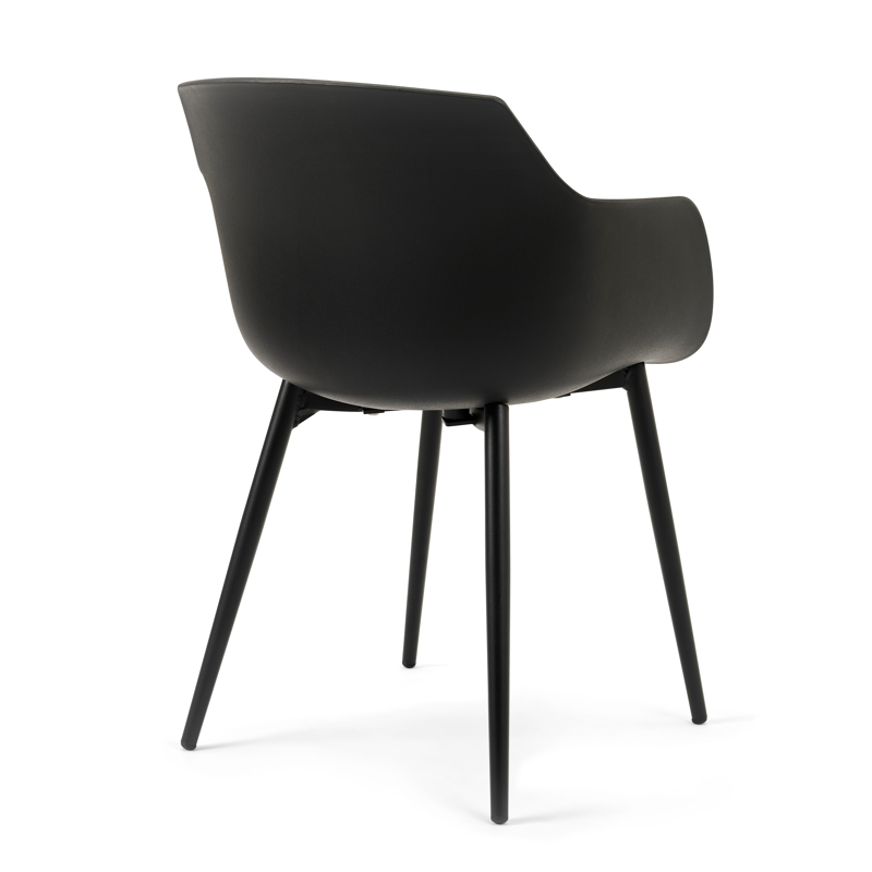 Ensemble de jardin Tora en aluminium noir avec plateau de table en polywood naturel et 4 chaises de jardin Paco
