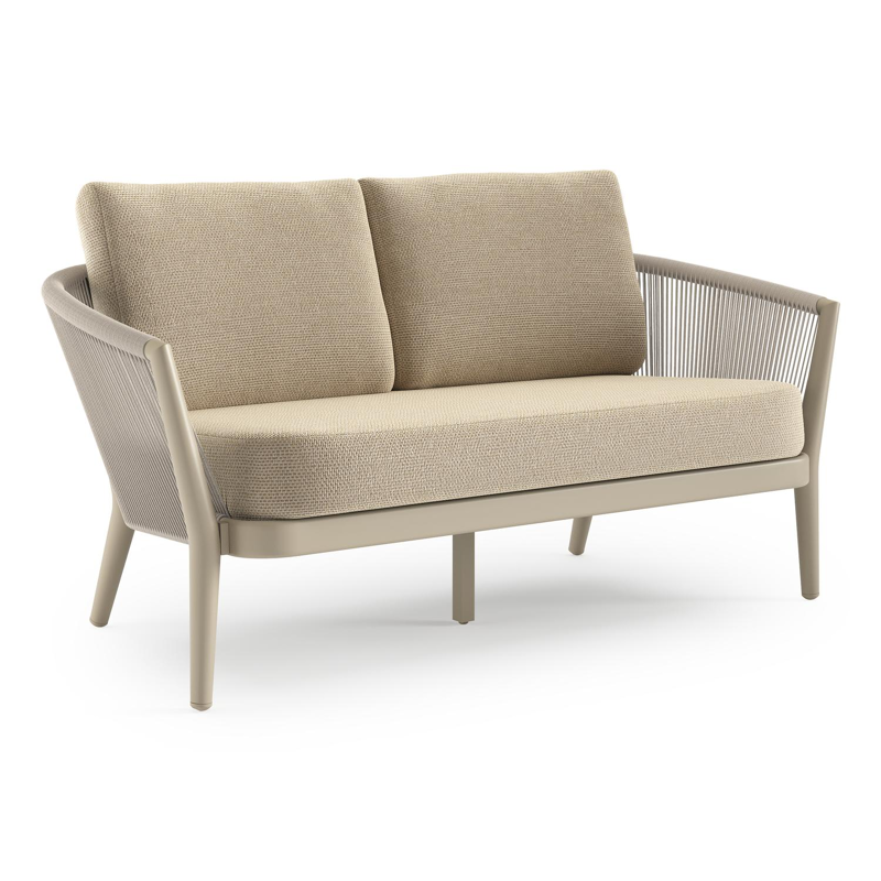 Orso loungebank in beige aluminium en beige verticaal geweven ronde rope met Althea Camel all weather cosytica kussen