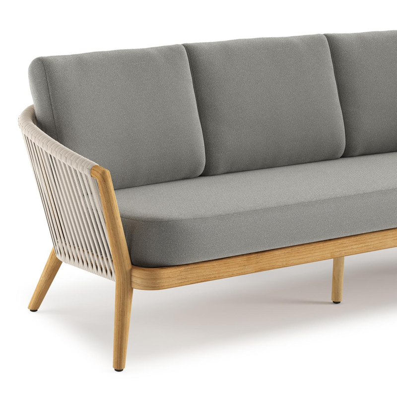 Orso loungebank in teak en beige verticaal geweven luxe vlakke rope met Savane Zinc all weather sunbrella® luxe kussen