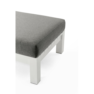 Table basse Occaro en aluminium blanc - Lg 83 x larg. 67 x H 27 cm