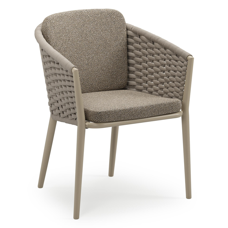 Orso stapelbare tuinstoel in beige aluminium en beige horizontaal geweven ronde rope met stoelkussen in All Weather Cosytica Madagascar Burch
