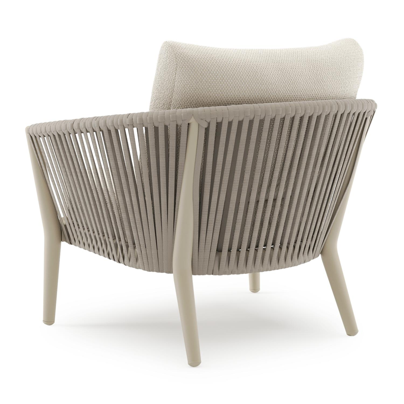Orso loungestoel in beige aluminium en beige verticaal geweven ronde rope met Althea Off White all weather cosytica kussen