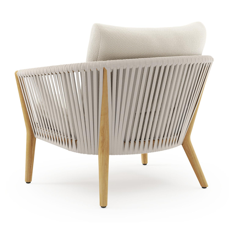Orso loungestoel in teak en beige verticaal geweven luxe vlakke rope met Althea Off White all weather cosytica kussen