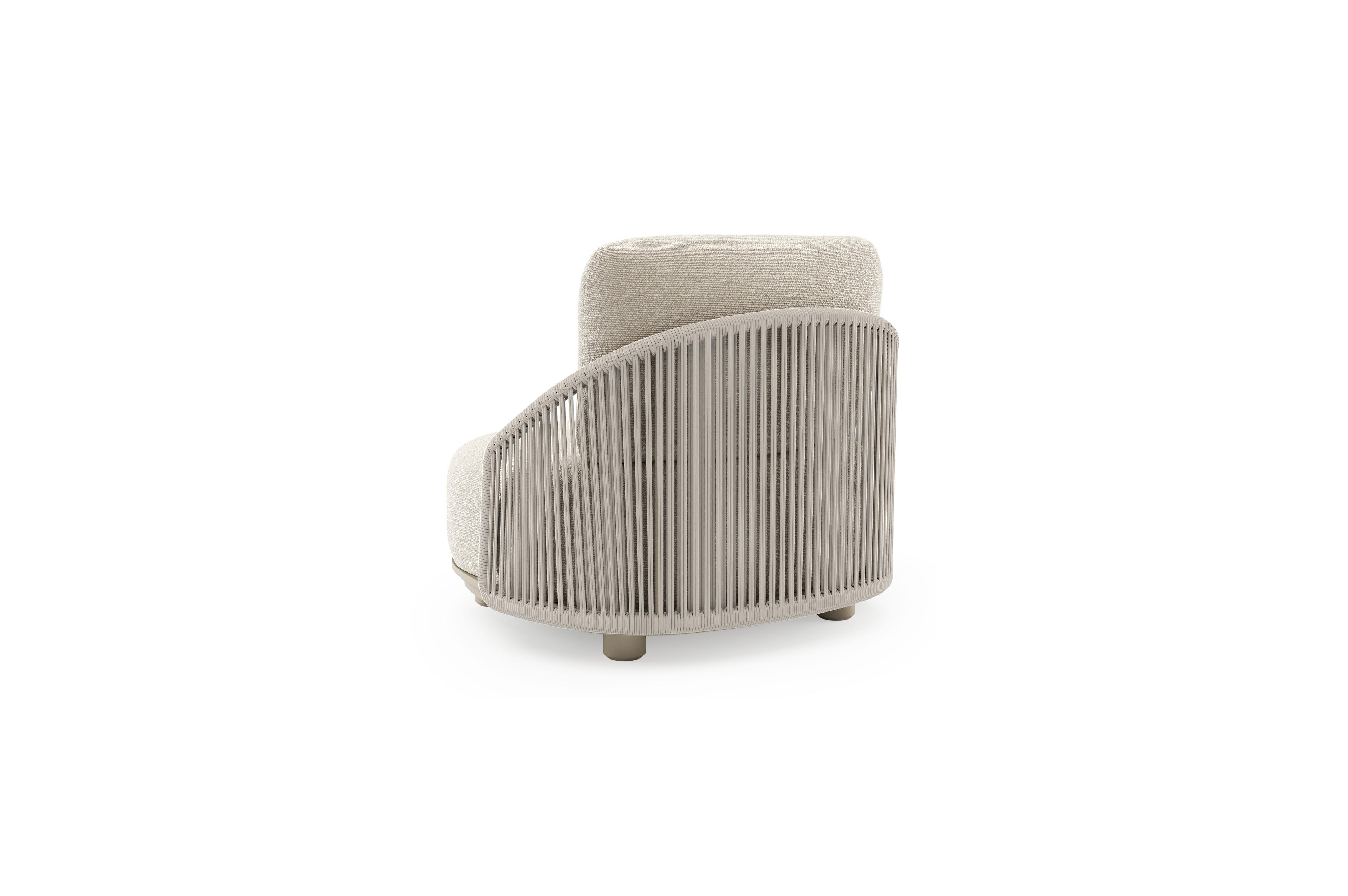 Fauteuil de jardin Vadelo en aluminium beige et corde ronde tissée verticalement beige et coussins en all weather cosytica marbella ecru