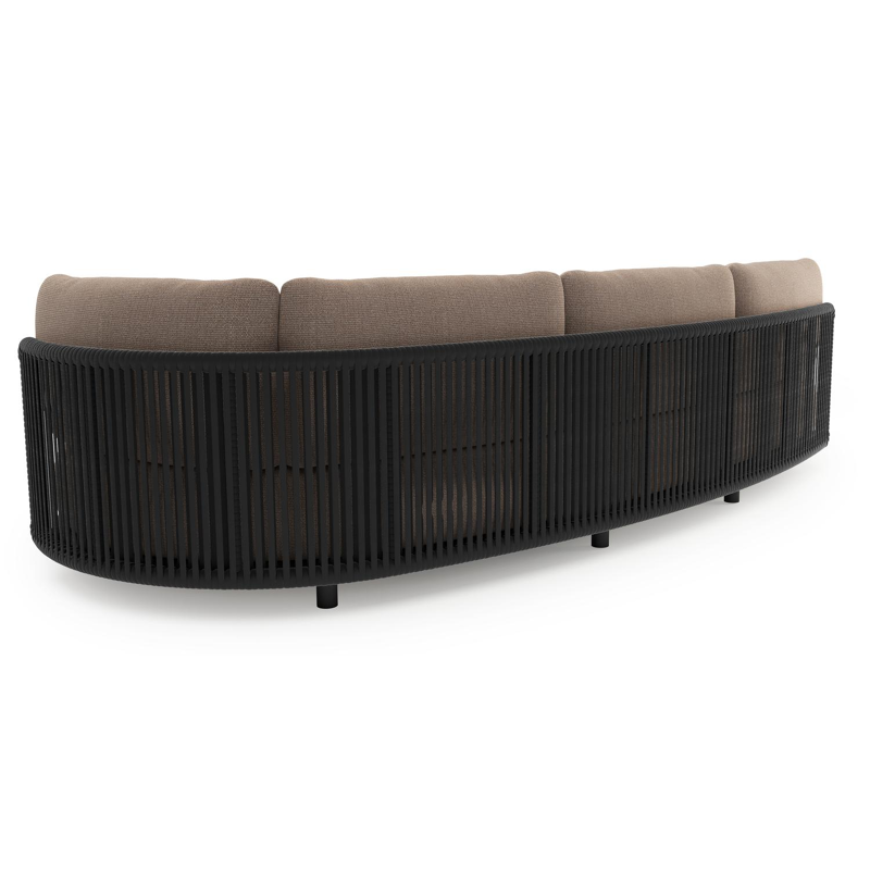 Lomano loungebank in zwart aluminium en zwart verticaal geweven luxe vlakke rope met savane earth all weather sunbrella® luxe kussen