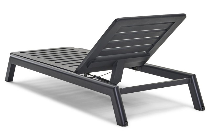 Cirello verstelbaar ligbed met pompsysteem in zwart aluminium met lopi shadow all weather sunbrella® luxe kussen