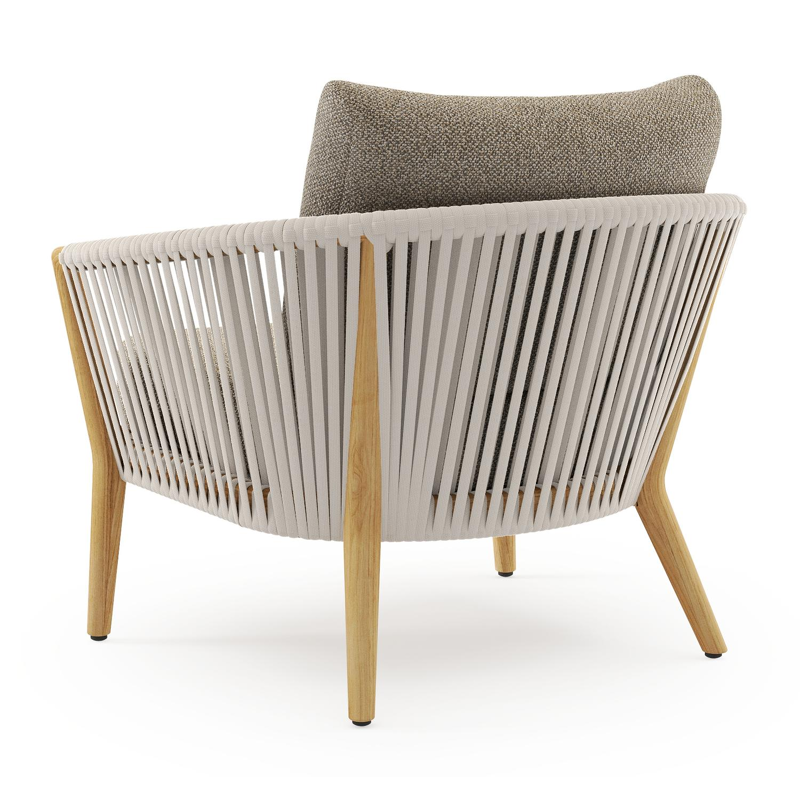Orso loungestoel in teak en beige verticaal geweven luxe vlakke rope met Madagascar Burch all weather cosytica kussen