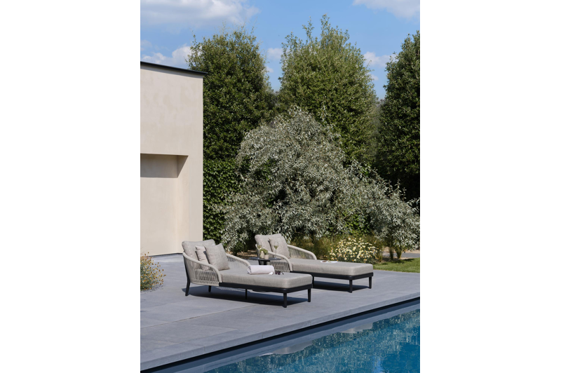 Table d'appoint Lucca en aluminium noir - Dia. 50 x H 50 cm