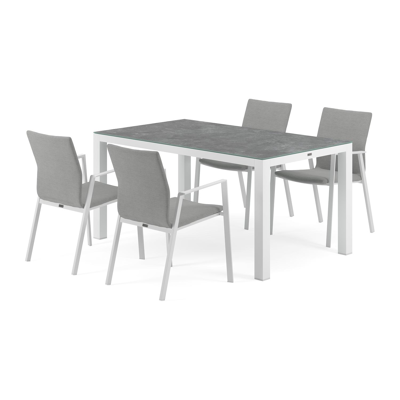 Varese tuinset in wit aluminium en grijs keramisch glas tafelblad met 4 stapelbare Madura tuinstoelen