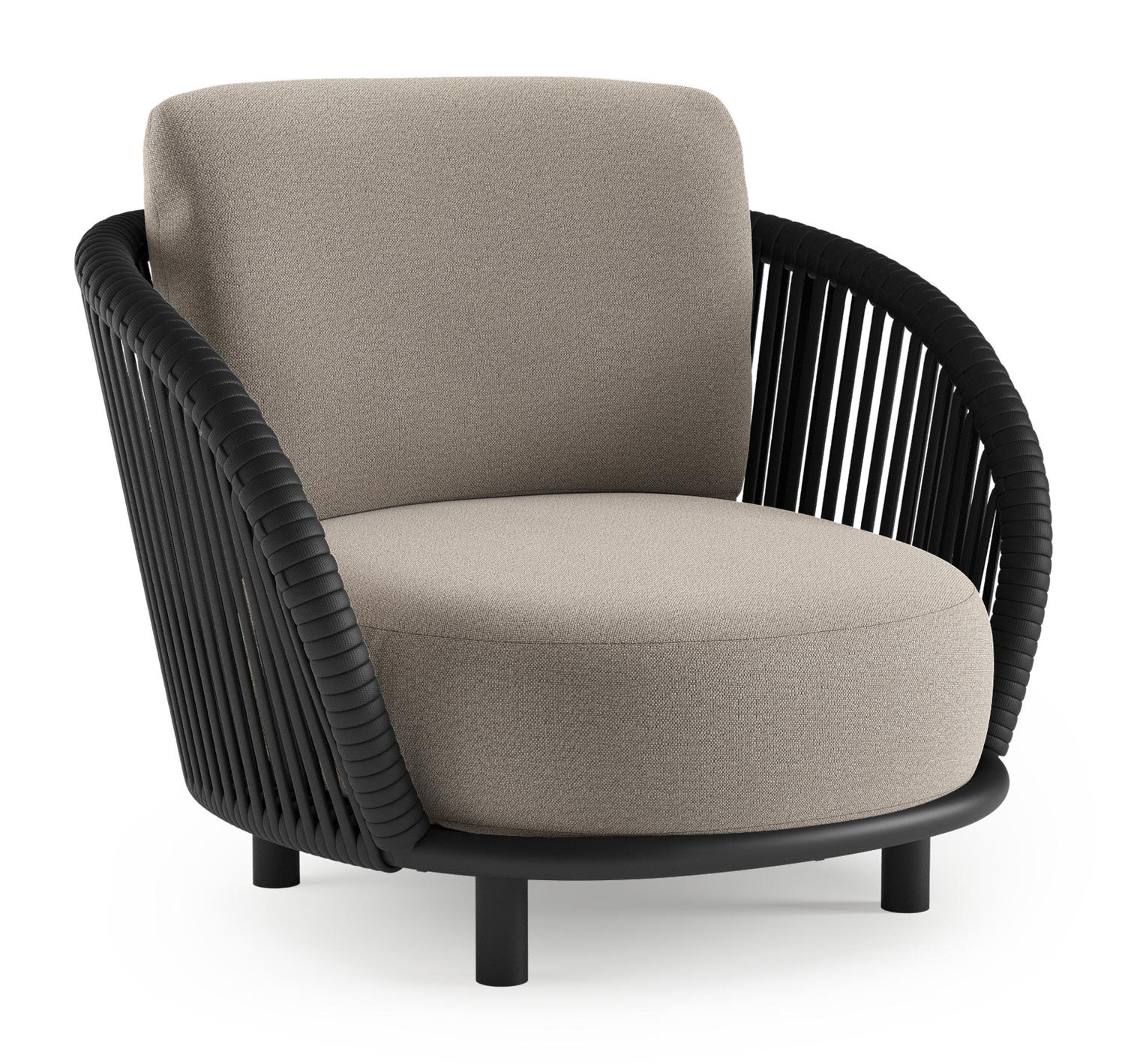 Lupino loungestoel in zwart aluminium en zwart verticaal geweven luxe vlakke brede rope met savane coconut all weather sunbrella® luxe kussen