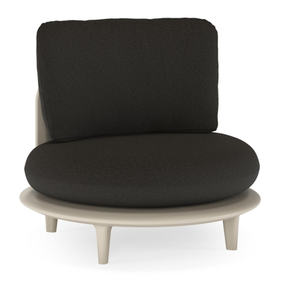 Bomero loungestoel in beige aluminium met heritage char all weather sunbrella® luxe kussen