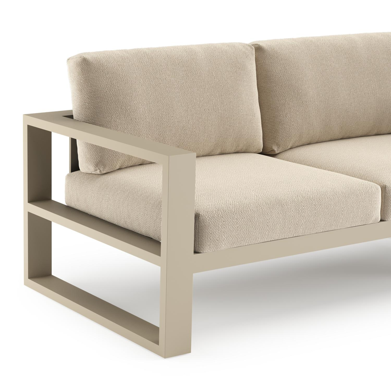 Verato loungehoek in beige aluminium met althea chalk all weather cosytica kussen