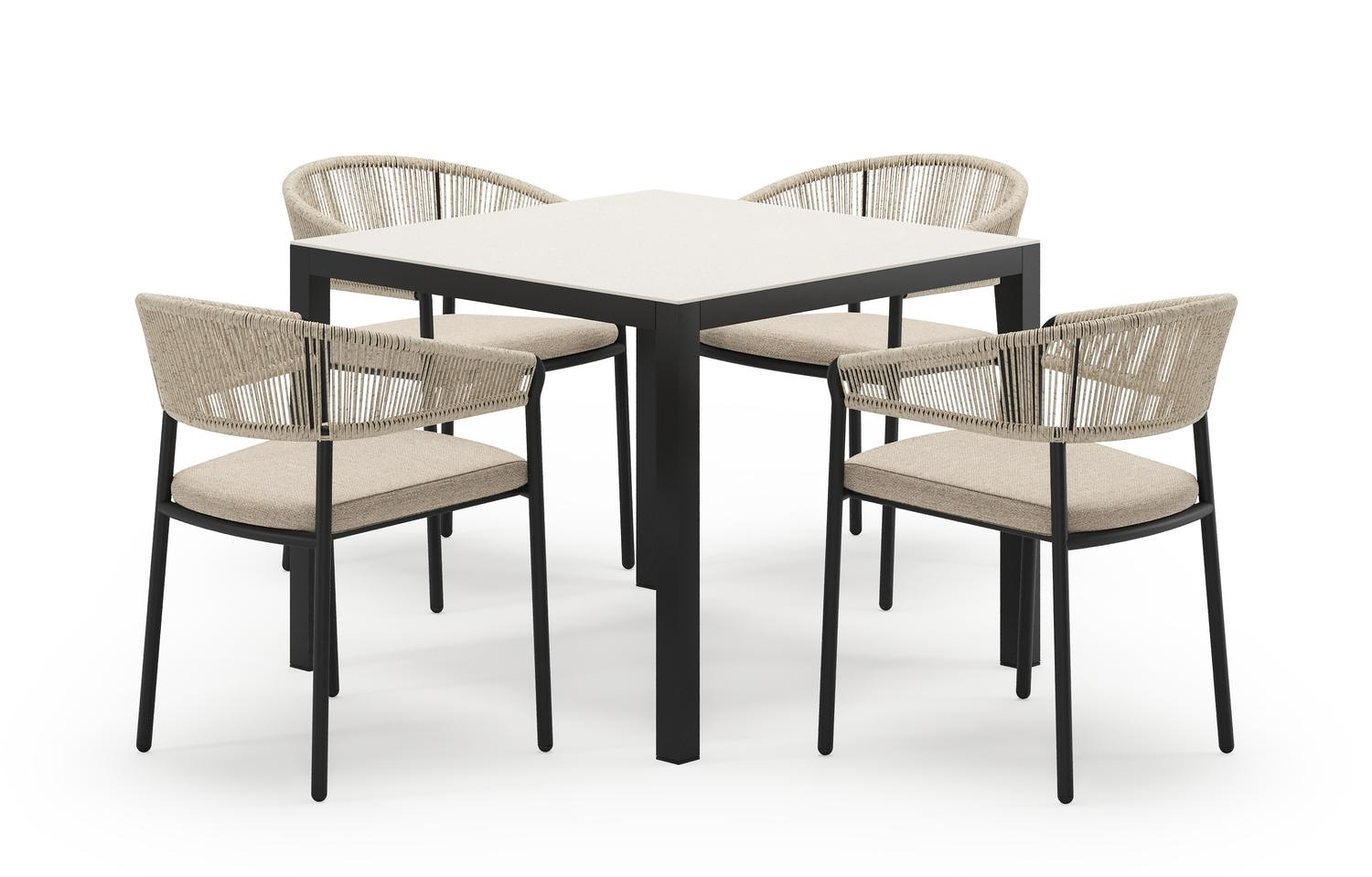 Feltro vierkante tuinset in zwart aluminium en sintered stone crema minerale met 4 Zamora tuinstoelen