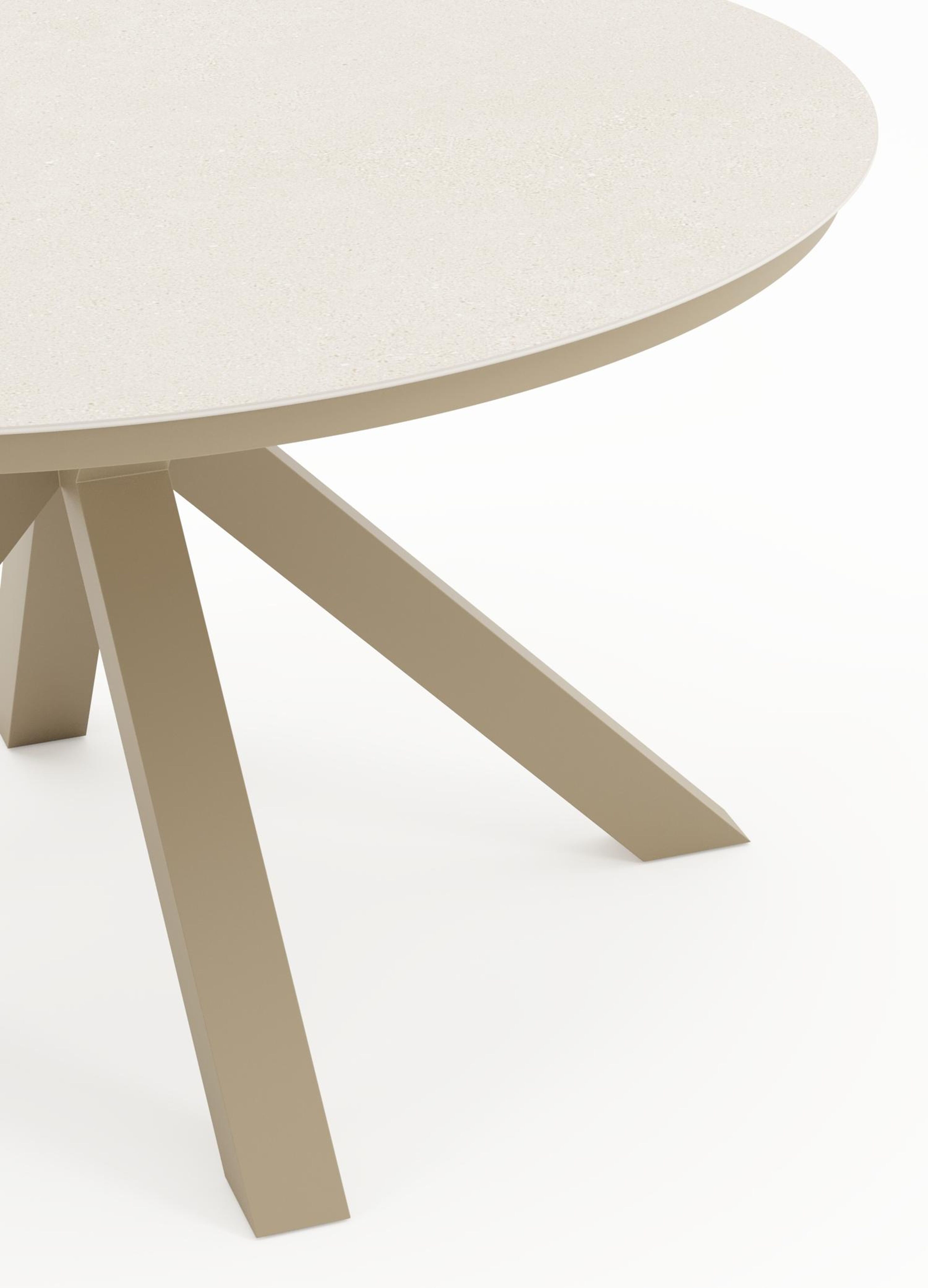 Tora tuinset in beige aluminium en beige sintered stone met 4 stapelbare Melo tuinstoelen