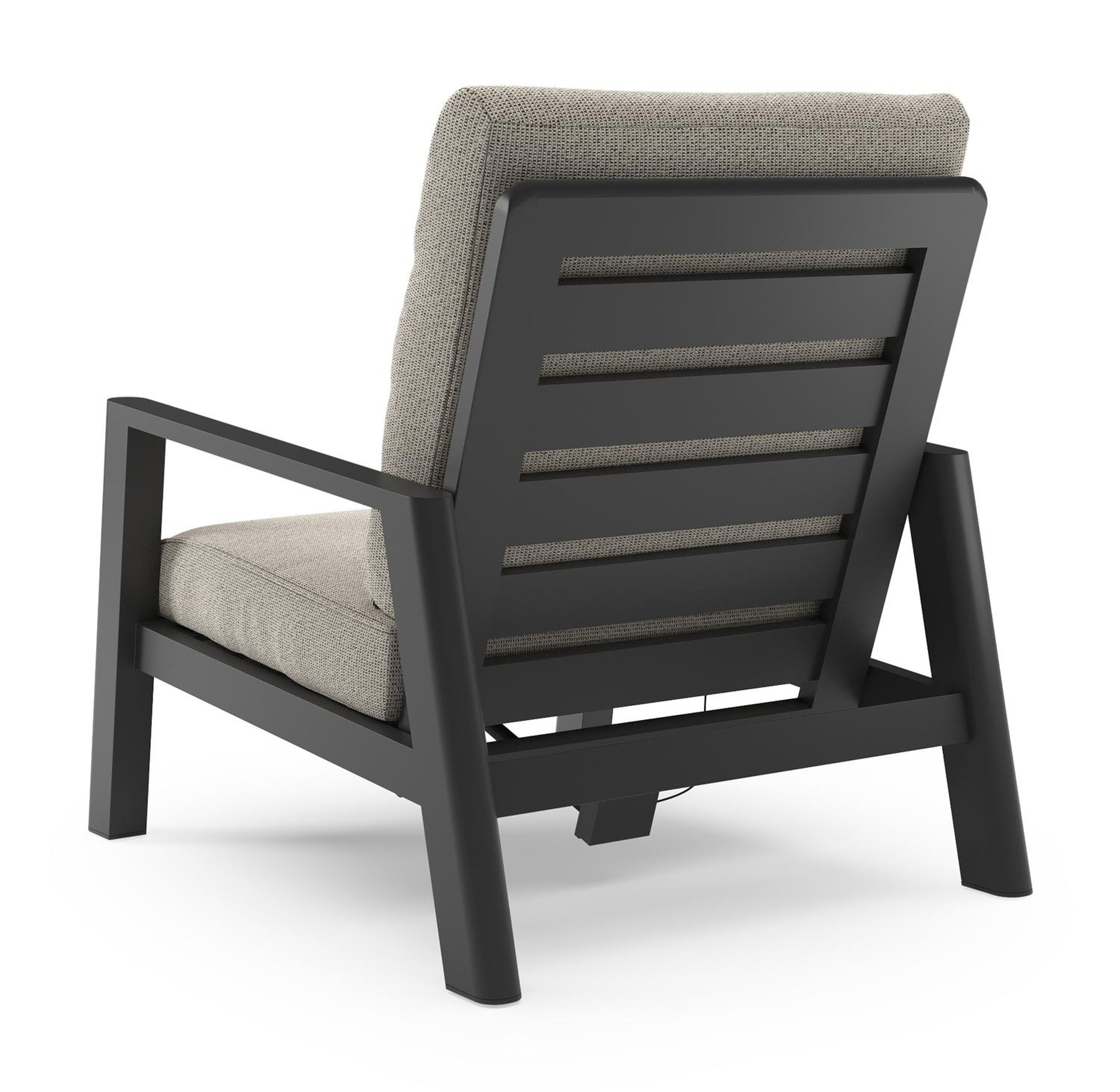 Cirello loungestoel in zwart aluminium met firenze sand all weather solica kussen