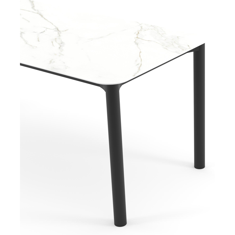 Orso tuintafel rechthoekig afgerond in zwart aluminium en volkeramiek Calacatta - L 200 x B 80 x H 75 cm