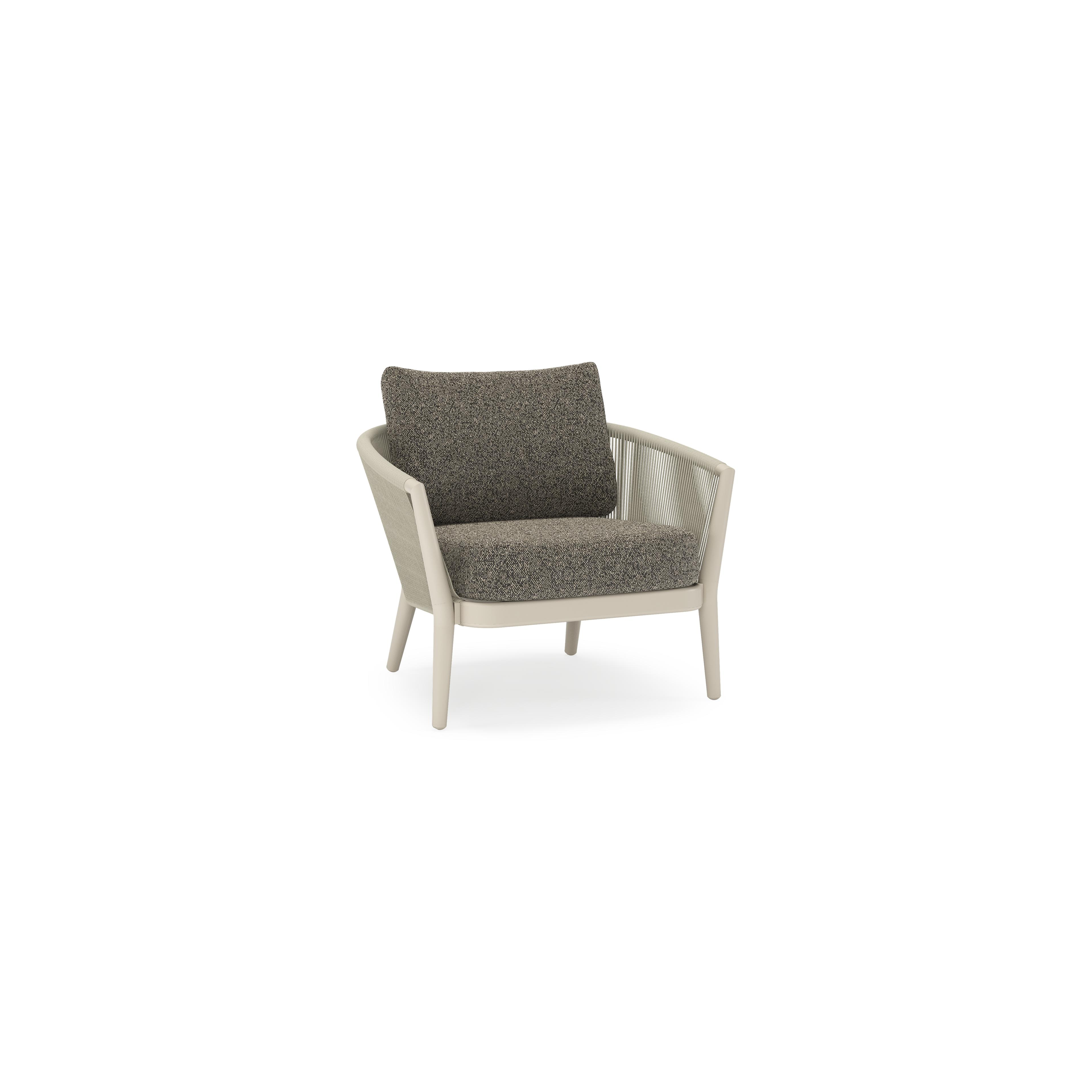 Orso loungestoel in beige aluminium en beige verticaal geweven ronde rope met Marbella Tunder all weather cosytica kussen