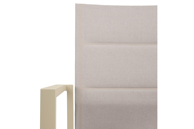Cirello stapelbare tuinstoel in beige aluminium en beige dubbele comfort textilene